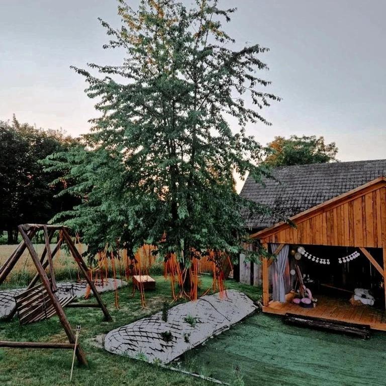 Zaczarowana Furmanka Villa Antolka Buitenkant foto